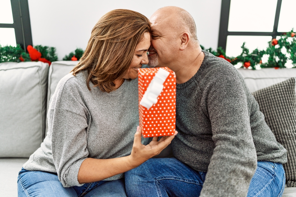 Here is a list of Christmas gifts to buy someone who is blind or partially  sighted
