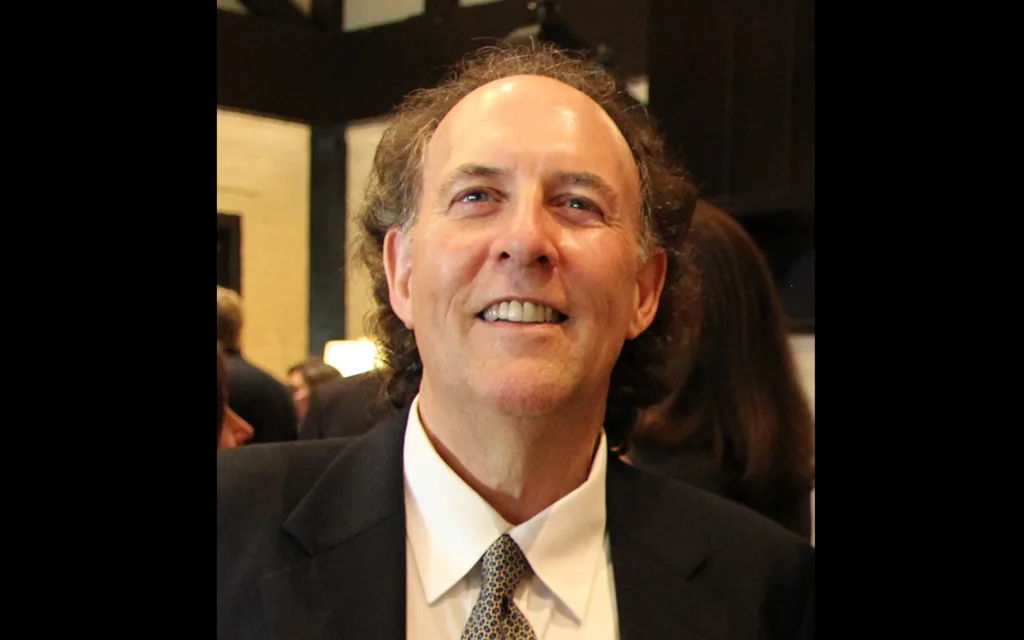 Headshot of Steve Kelley